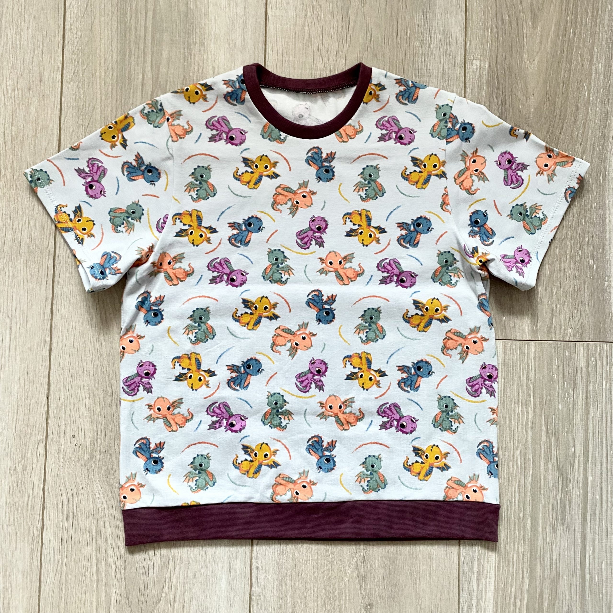 Tee-shirt manches courtes "Les dragons" - Violet
